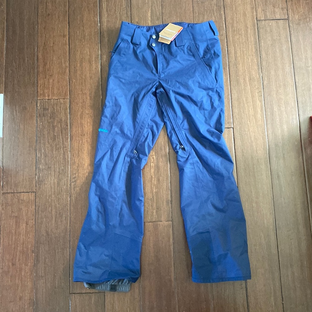 Patagonia Women’s Snowbelle Stretch Pants